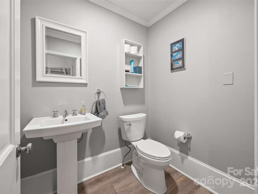 811 Myrtle Drive, Rock Hill, SC 29730.  MLS# CAR4332484, YatesRealty ID 5987. 