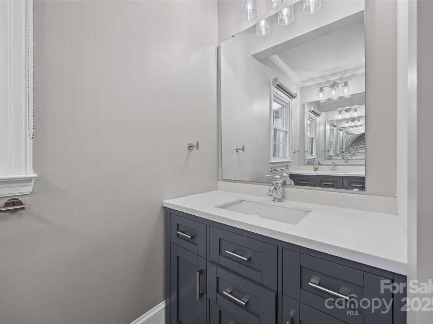 811 Myrtle Drive, Rock Hill, SC 29730.  MLS# CAR4332484, YatesRealty ID 5987. 
