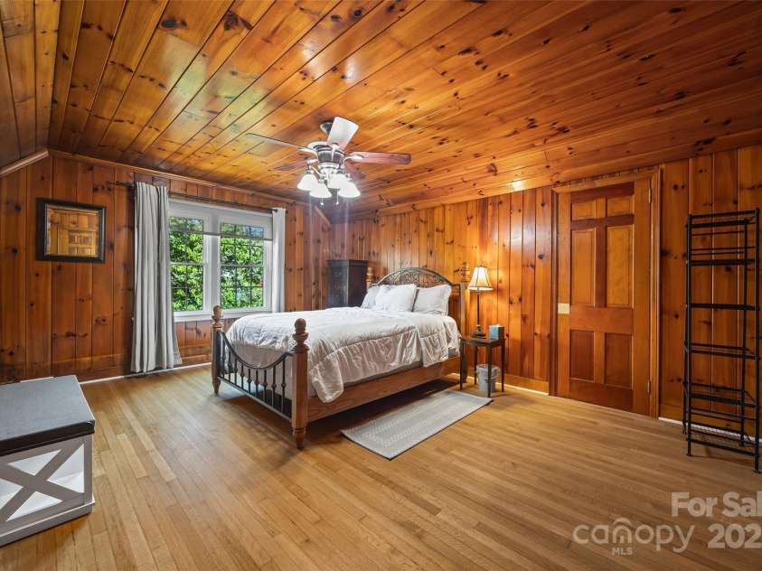 811 Myrtle Drive, Rock Hill, SC 29730.  MLS# CAR4332484, YatesRealty ID 5987. 