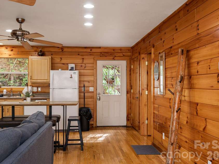 157 Crosspatch Lane, Bryson City, NC 28713.  MLS# CAR4355987, YatesRealty ID 5989. Welcome home!