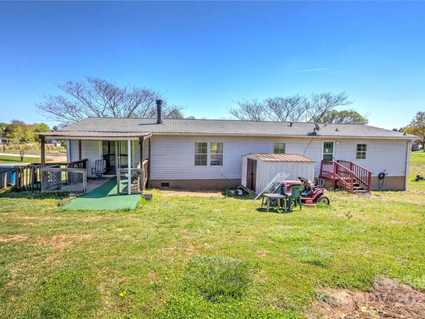 216 Sylvan Road, China Grove, NC 28023.  MLS# CAR4241183, YatesRealty ID 5989. 