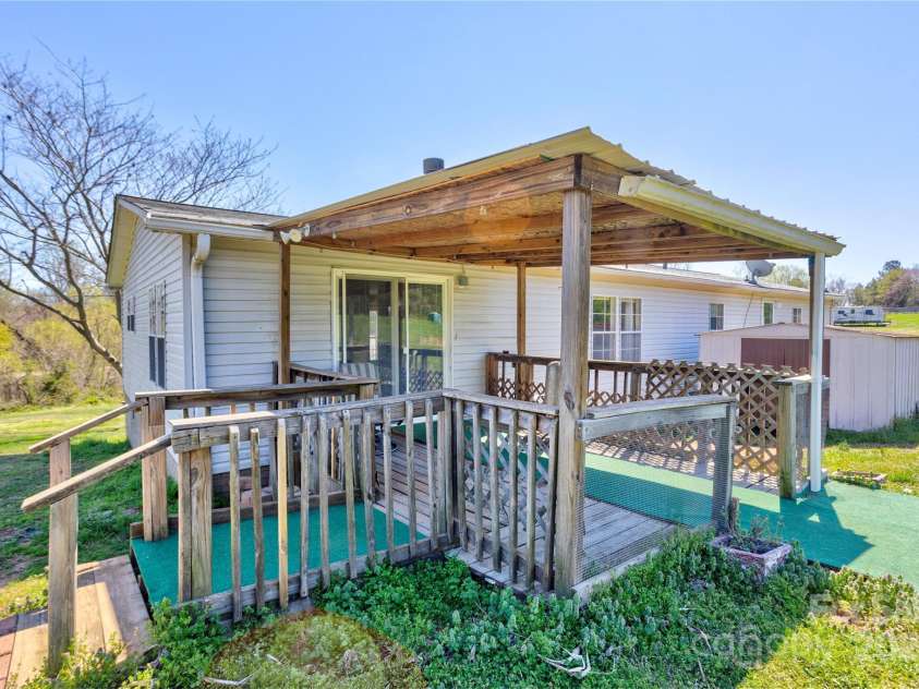 216 Sylvan Road, China Grove, NC 28023.  MLS# CAR4241183, YatesRealty ID 5989. 