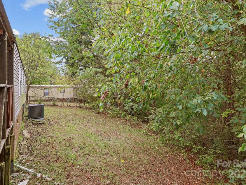 6600 Clara Circle, Concord, NC 28025.  MLS# CAR4306913, YatesRealty ID 599. 