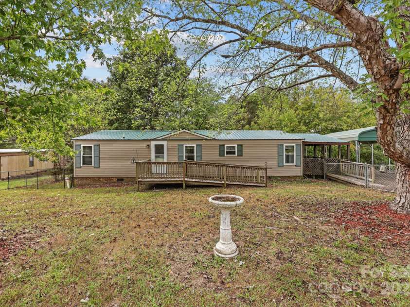 6600 Clara Circle, Concord, NC 28025.  MLS# CAR4306913, YatesRealty ID 599. 