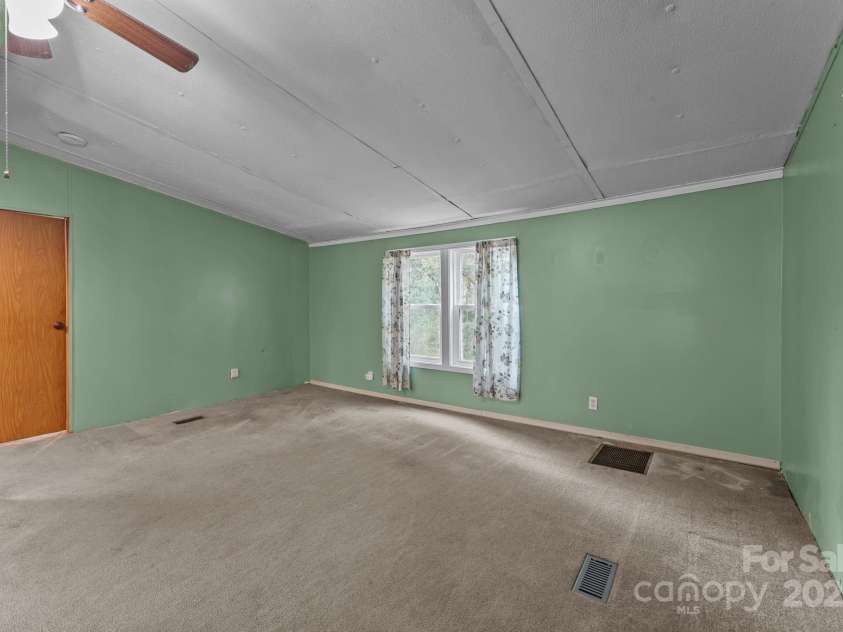 6600 Clara Circle, Concord, NC 28025.  MLS# CAR4306913, YatesRealty ID 599. 