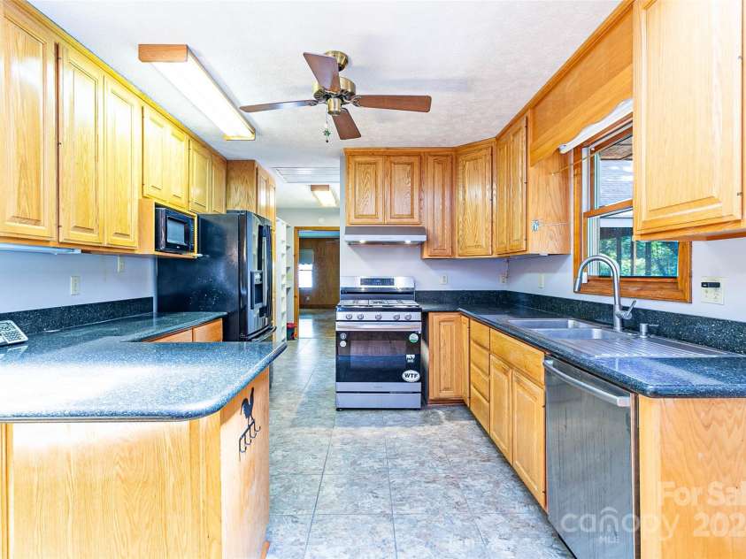 7180 Meadow Fork Road, Hot Springs, NC 28743.  MLS# CAR4184401, YatesRealty ID 5991. 