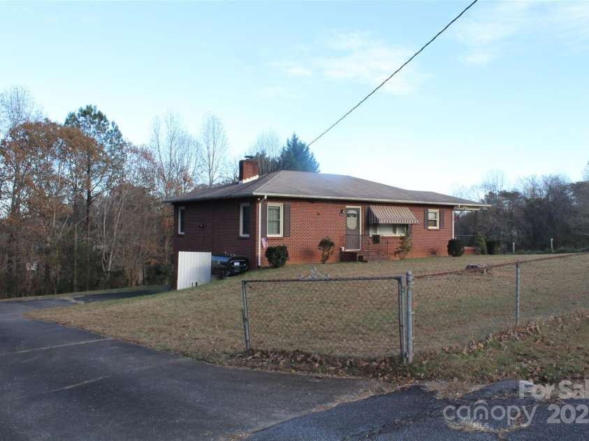 1761 Dearborn Street Extension, Morganton, NC 28655.  MLS# CAR4321224, YatesRealty ID 5993. 