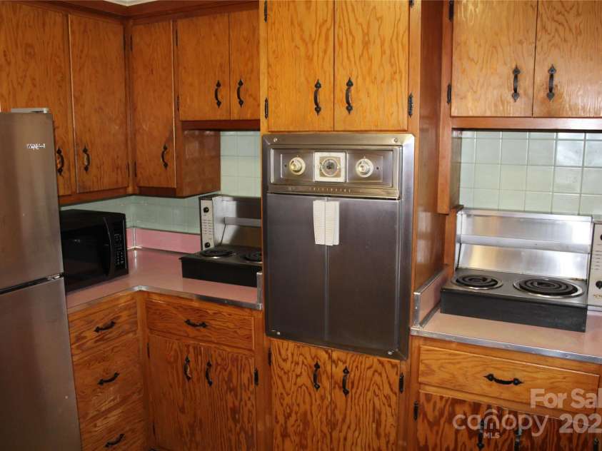 1761 Dearborn Street Extension, Morganton, NC 28655.  MLS# CAR4321224, YatesRealty ID 5993. 