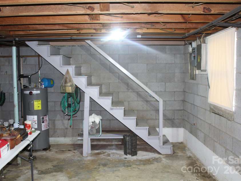 1761 Dearborn Street Extension, Morganton, NC 28655.  MLS# CAR4321224, YatesRealty ID 5993. Walk-up access from basement garage
