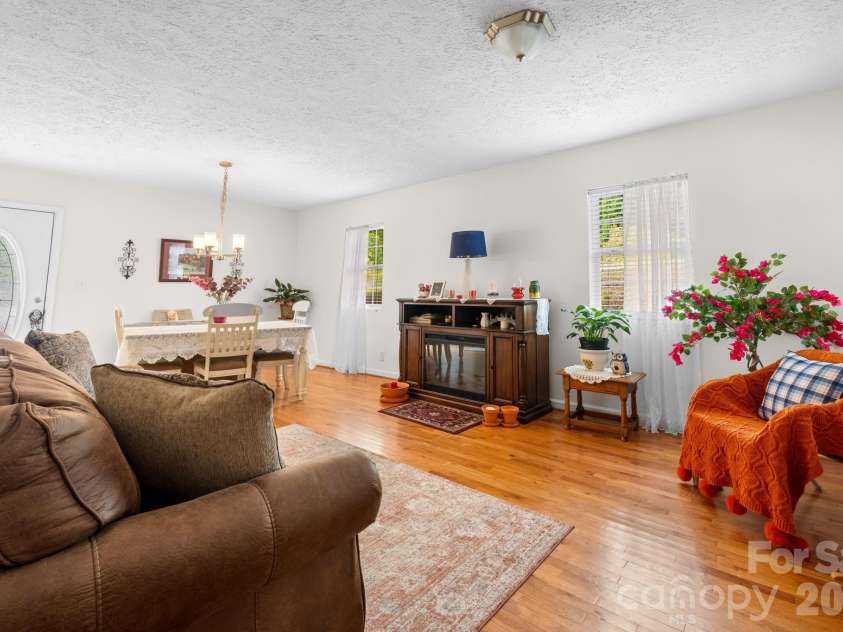 625 Milton Avenue, Valdese, NC 28690.  MLS# CAR4347687, YatesRealty ID 5997. 