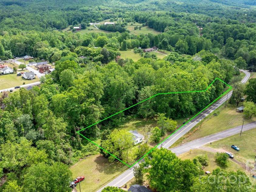 625 Milton Avenue, Valdese, NC 28690.  MLS# CAR4347687, YatesRealty ID 5997. 