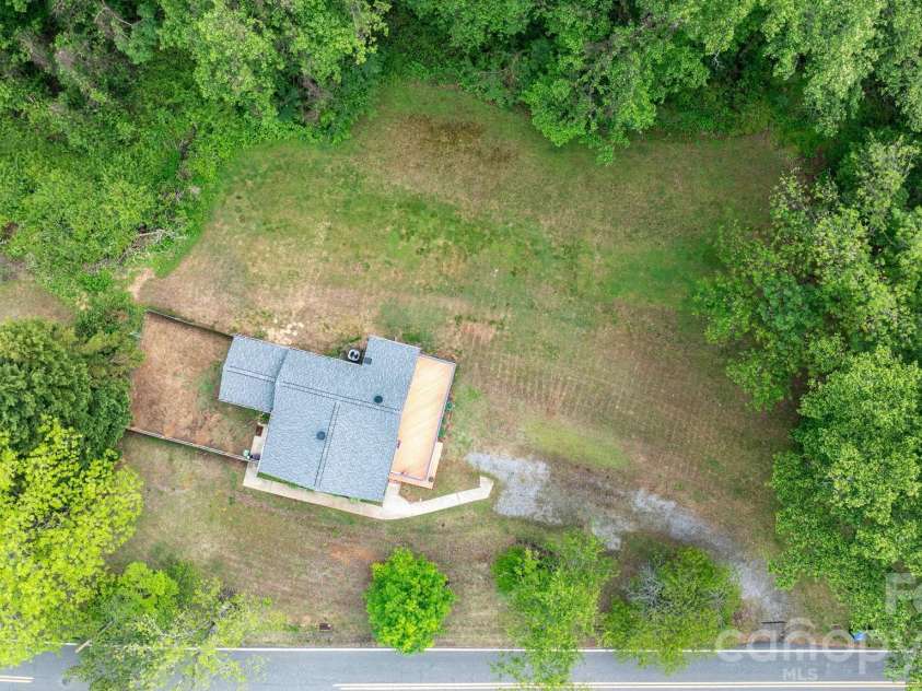 625 Milton Avenue, Valdese, NC 28690.  MLS# CAR4347687, YatesRealty ID 5997. 