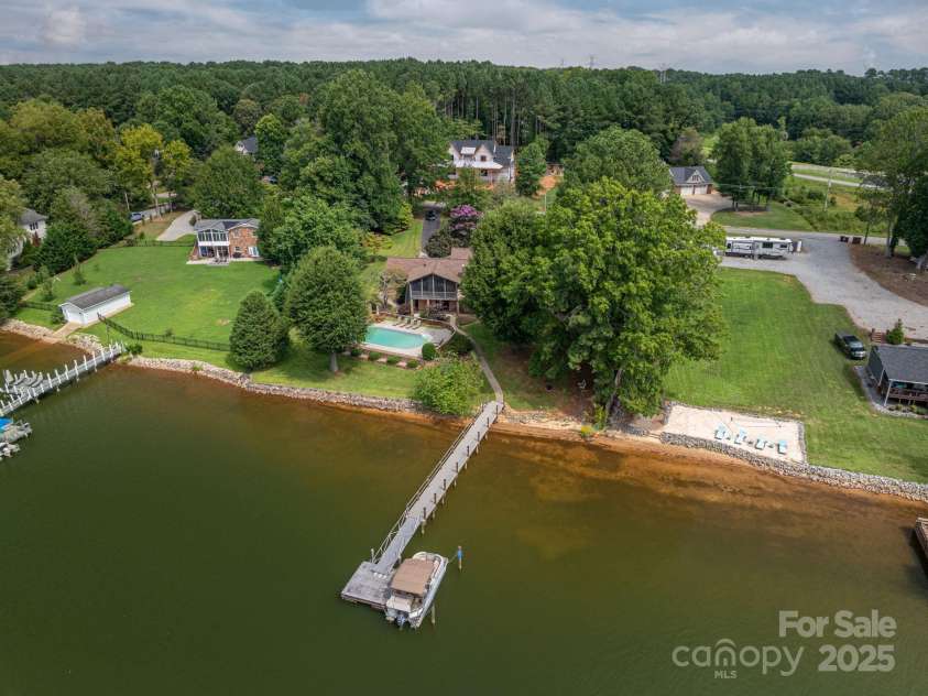 7424 Windy Pine Circle, Denver, NC 28037.  MLS# CAR4306658, YatesRealty ID 5999. 