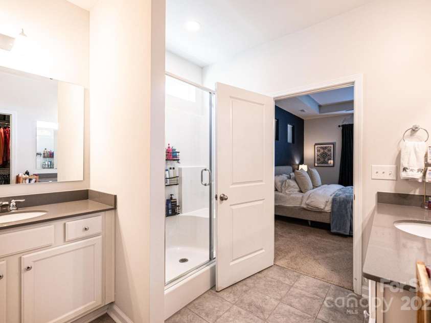 7669 Tanglewood Way, Denver, NC 28037.  MLS# CAR4204660, YatesRealty ID 6000. 