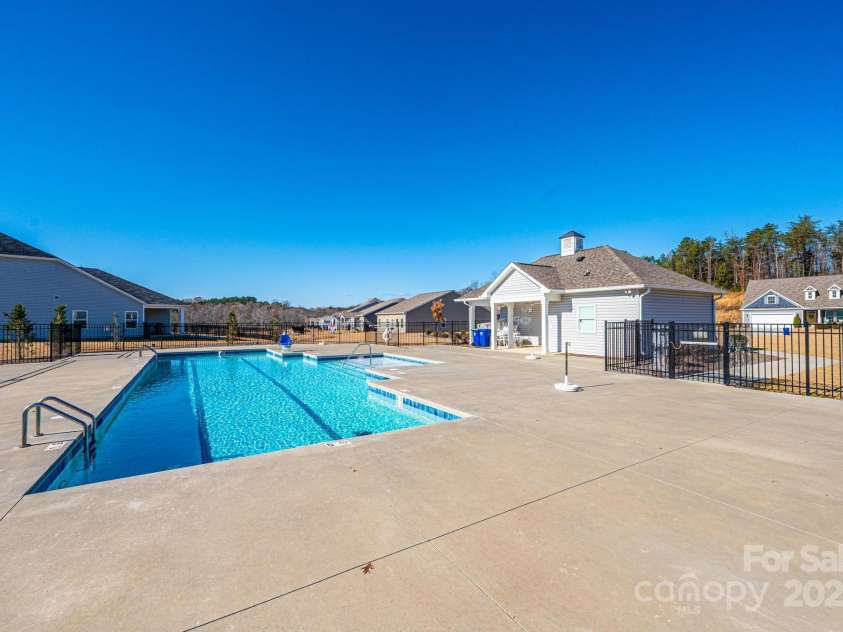 7669 Tanglewood Way, Denver, NC 28037.  MLS# CAR4204660, YatesRealty ID 6000. 