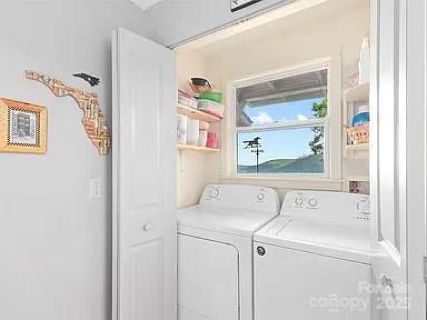 510 Sky Drive, Maggie Valley, NC 28751.  MLS# CAR4244648, YatesRealty ID 6001. 