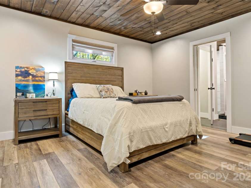 25 Briar Ridge Lane, Nebo, NC 28761.  MLS# CAR4247532, YatesRealty ID 6003. 