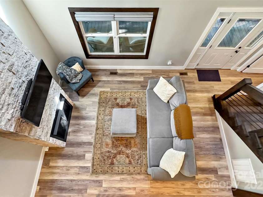 25 Briar Ridge Lane, Nebo, NC 28761.  MLS# CAR4247532, YatesRealty ID 6003. 