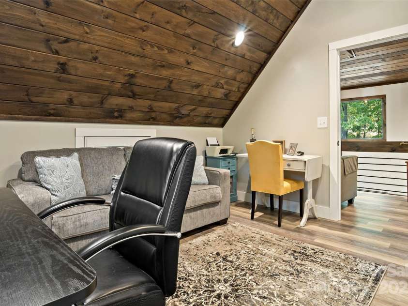 25 Briar Ridge Lane, Nebo, NC 28761.  MLS# CAR4247532, YatesRealty ID 6003. 