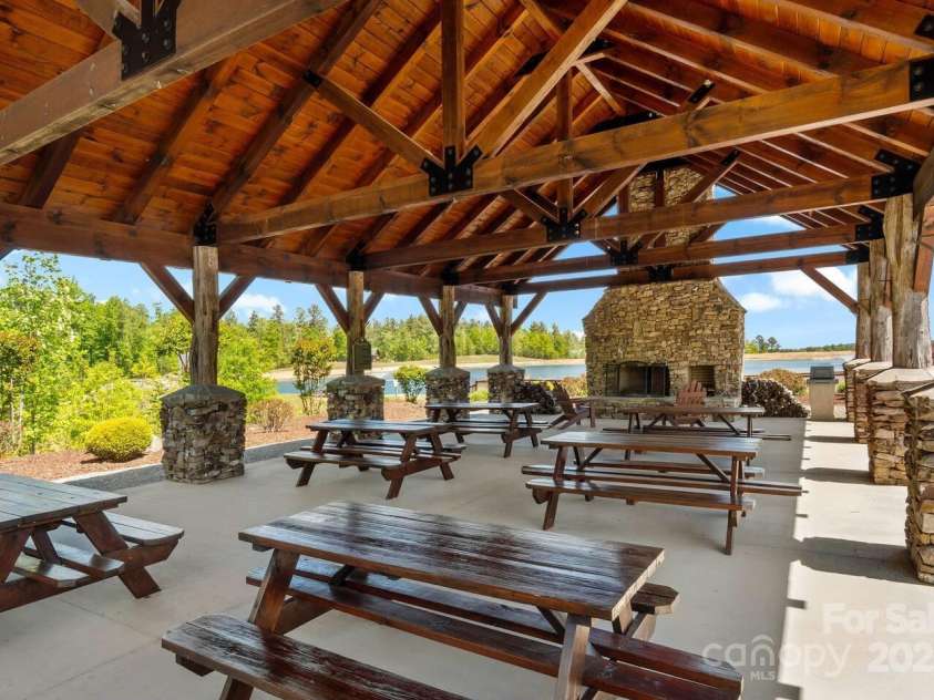 25 Briar Ridge Lane, Nebo, NC 28761.  MLS# CAR4247532, YatesRealty ID 6003. 