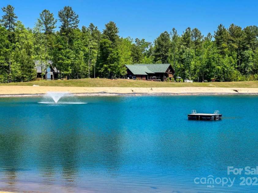 25 Briar Ridge Lane, Nebo, NC 28761.  MLS# CAR4247532, YatesRealty ID 6003. 