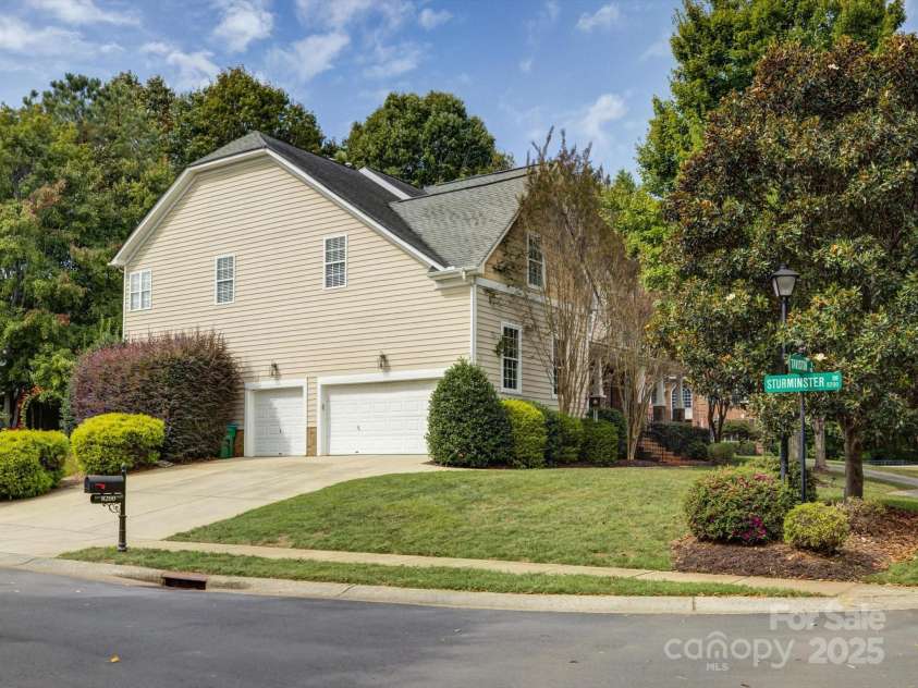 8200 Sturminster Drive, Waxhaw, NC 28173.  MLS# CAR4316665, YatesRealty ID 6003. 