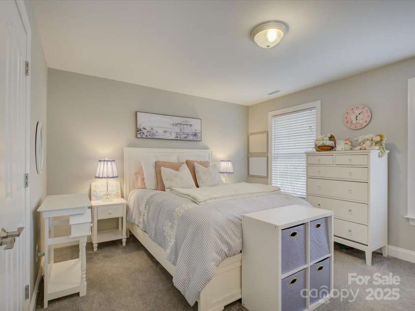8200 Sturminster Drive, Waxhaw, NC 28173.  MLS# CAR4316665, YatesRealty ID 6003. 