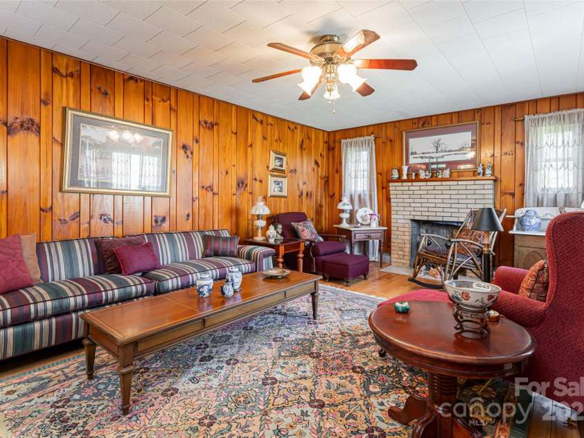 338 Morgan Road, Candler, NC 28715.  MLS# CAR4224621, YatesRealty ID 6004. 