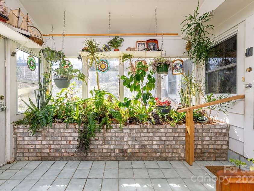 338 Morgan Road, Candler, NC 28715.  MLS# CAR4224621, YatesRealty ID 6004. 