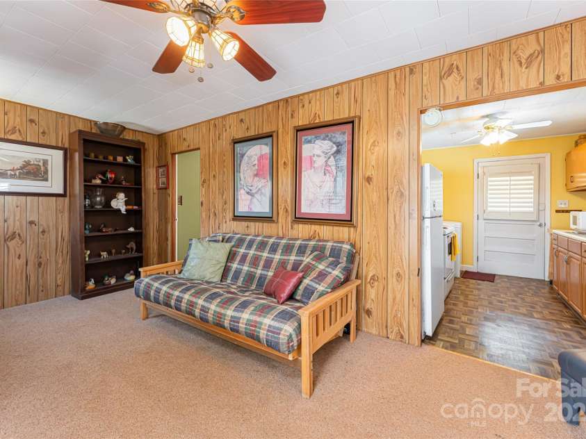 338 Morgan Road, Candler, NC 28715.  MLS# CAR4224621, YatesRealty ID 6004. 