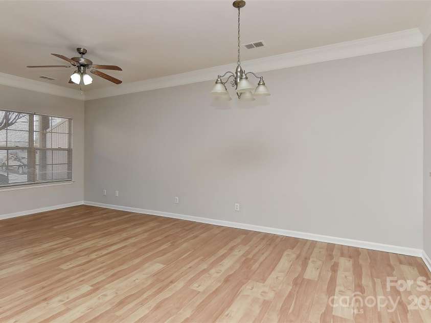 6512 Quarterbridge Lane, Charlotte, NC 28262.  MLS# CAR4242993, YatesRealty ID 6005. 