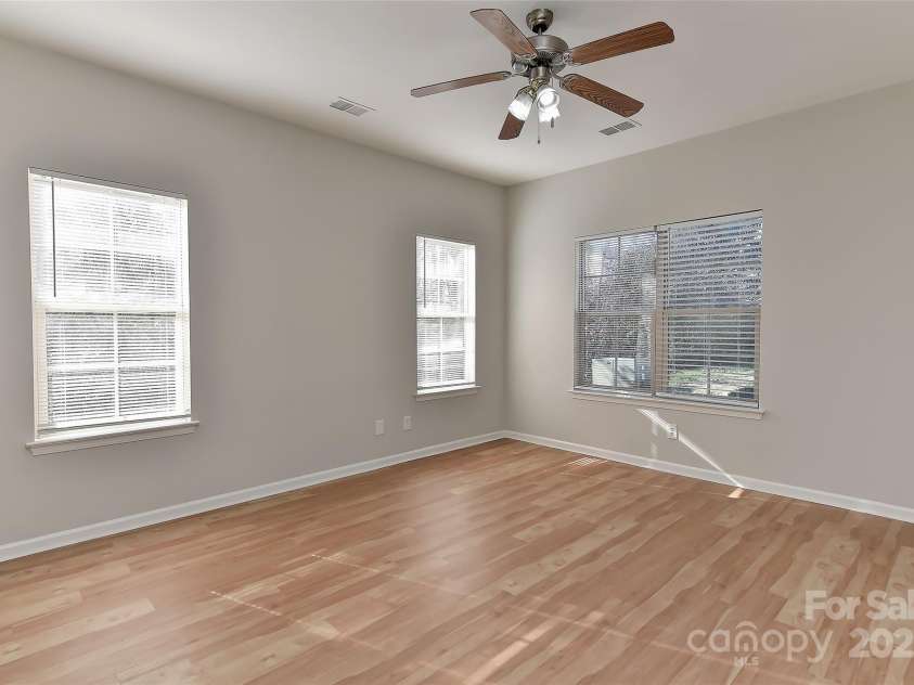 6512 Quarterbridge Lane, Charlotte, NC 28262.  MLS# CAR4242993, YatesRealty ID 6005. 