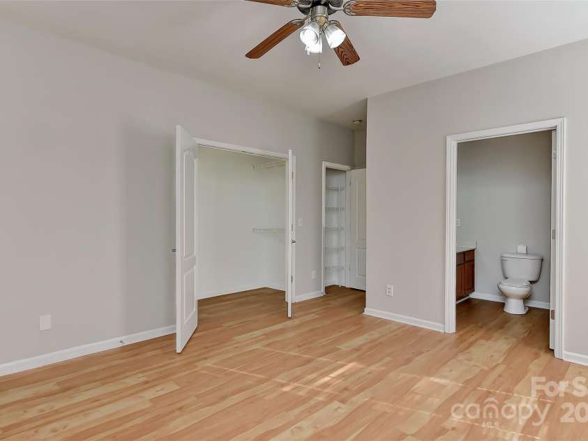 6512 Quarterbridge Lane, Charlotte, NC 28262.  MLS# CAR4242993, YatesRealty ID 6005. 