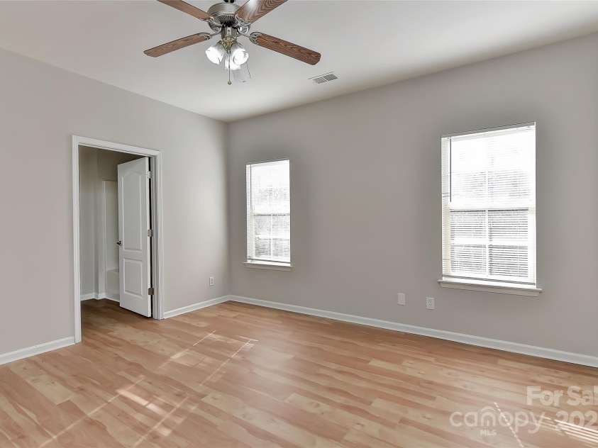 6512 Quarterbridge Lane, Charlotte, NC 28262.  MLS# CAR4242993, YatesRealty ID 6005. 