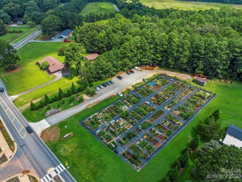 13101 Phillips Road, Matthews, NC 28105.  MLS# CAR4054524, YatesRealty ID 6006. 