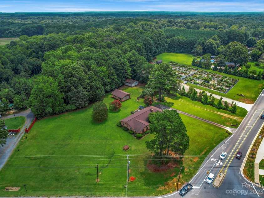 13101 Phillips Road, Matthews, NC 28105.  MLS# CAR4054524, YatesRealty ID 6006. 