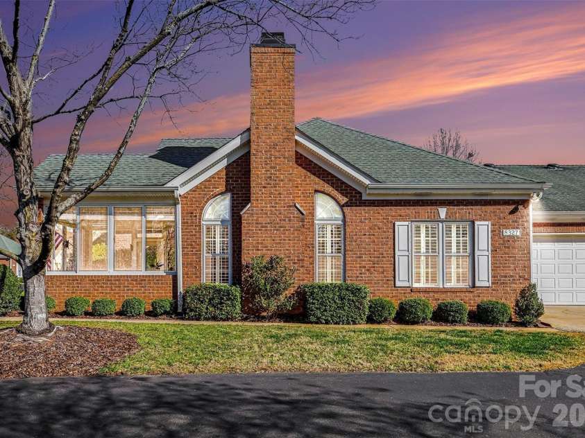 8327 Olde Troon Drive, Charlotte, NC 28277.  MLS# CAR4345406, YatesRealty ID 6006. Peaceful setting day or night