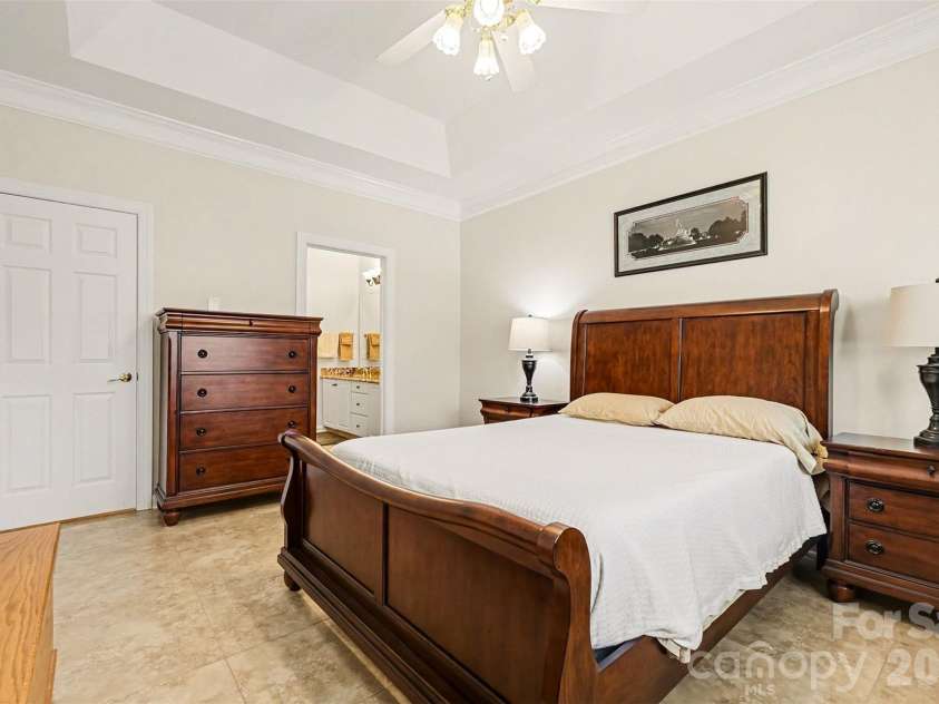 8327 Olde Troon Drive, Charlotte, NC 28277.  MLS# CAR4345406, YatesRealty ID 6006. Primary Bedroom
