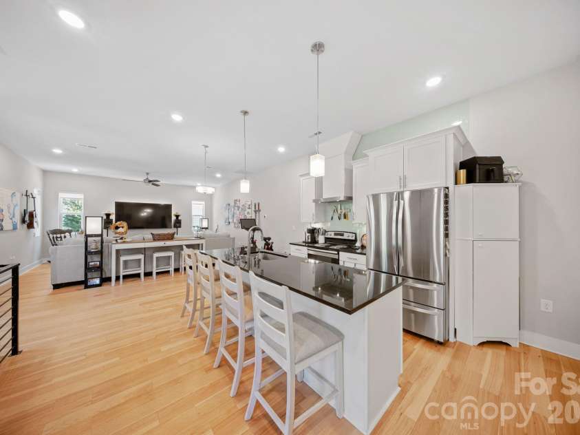 1115 Greenleaf Avenue, Charlotte, NC 28202.  MLS# CAR4248840, YatesRealty ID 6007. Upper Floor Living/Dining/Kitchen