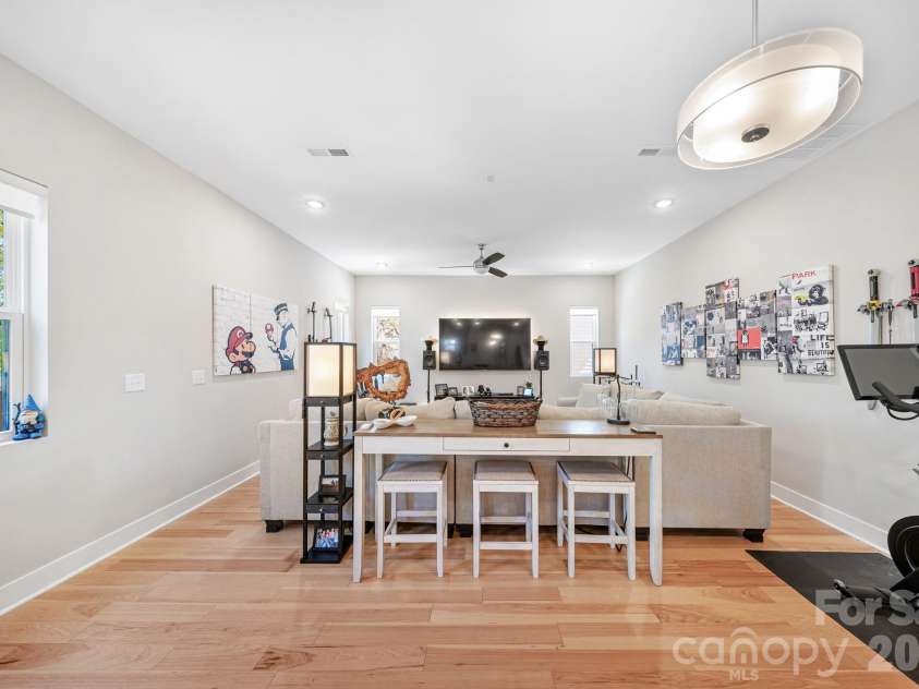 1115 Greenleaf Avenue, Charlotte, NC 28202.  MLS# CAR4248840, YatesRealty ID 6007. Upper Floor Living/Dining/Kitchen