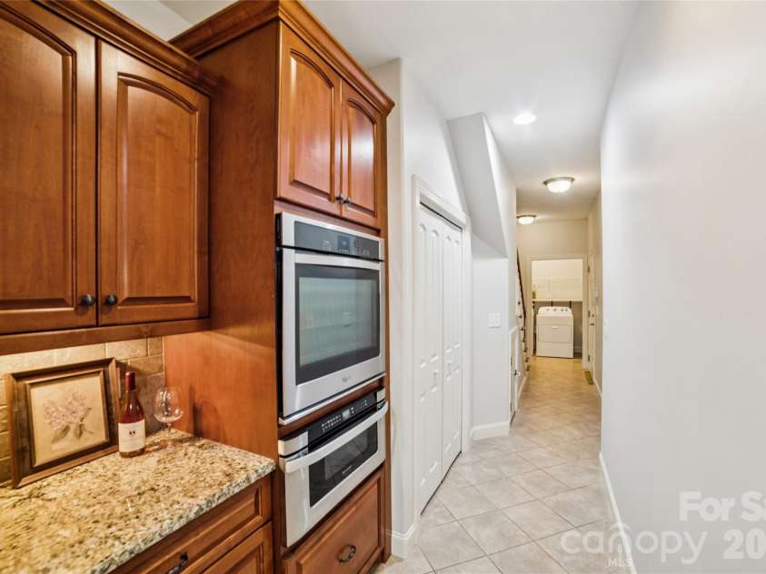 8310 Glacier Drive, Denver, NC 28037.  MLS# CAR4342981, YatesRealty ID 6008. 