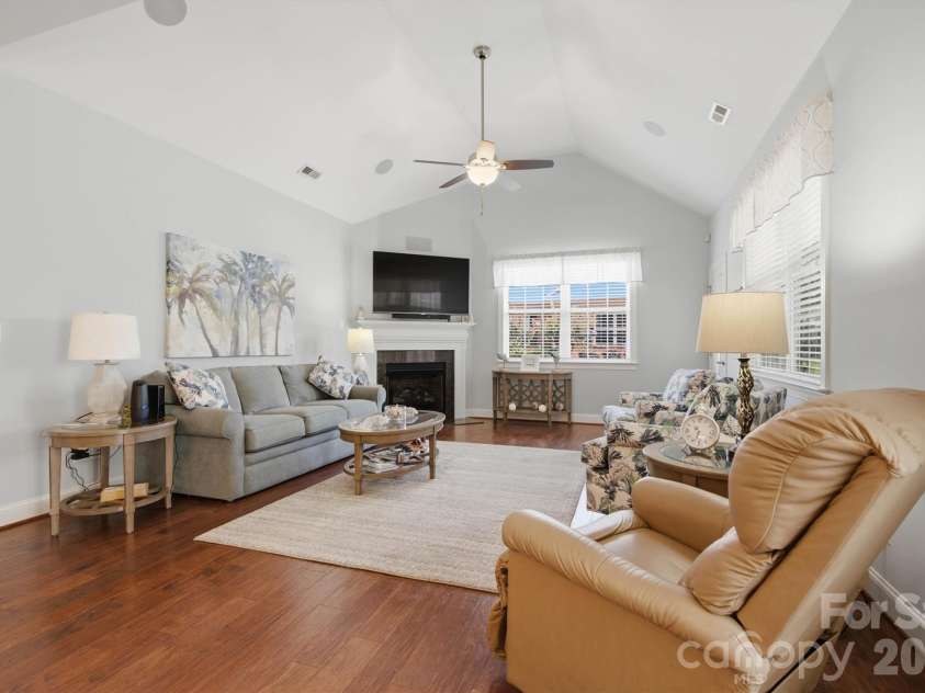 8310 Glacier Drive, Denver, NC 28037.  MLS# CAR4414884, YatesRealty ID 6008. 