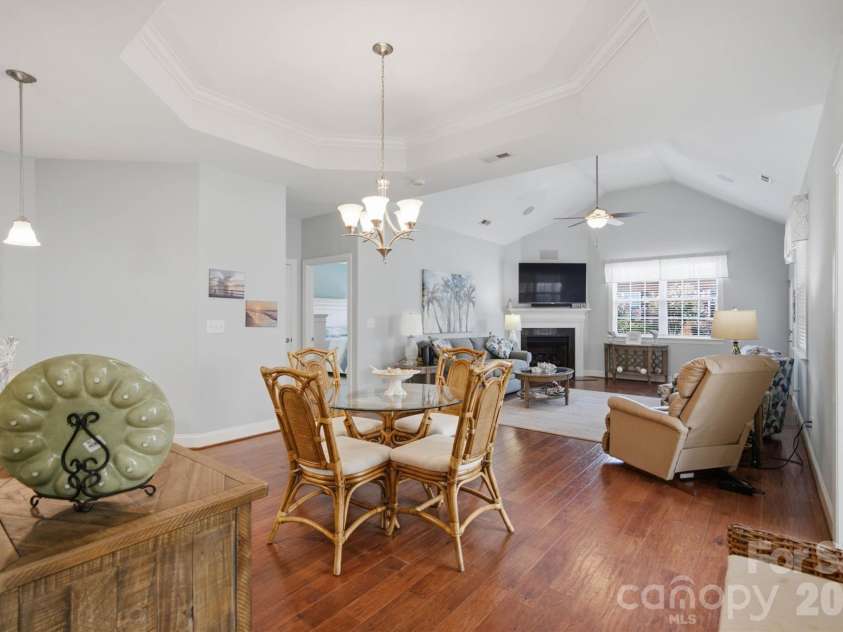 8310 Glacier Drive, Denver, NC 28037.  MLS# CAR4414884, YatesRealty ID 6008. 