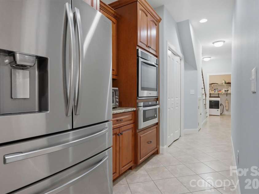 8310 Glacier Drive, Denver, NC 28037.  MLS# CAR4414884, YatesRealty ID 6008. 