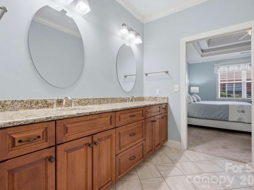 8310 Glacier Drive, Denver, NC 28037.  MLS# CAR4414884, YatesRealty ID 6008. 