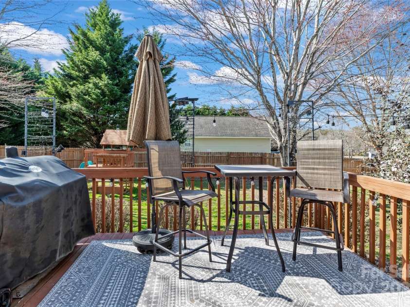 3757 Fieldhaven Court, Maiden, NC 28650.  MLS# CAR4226072, YatesRealty ID 6009. Enjoy the deck