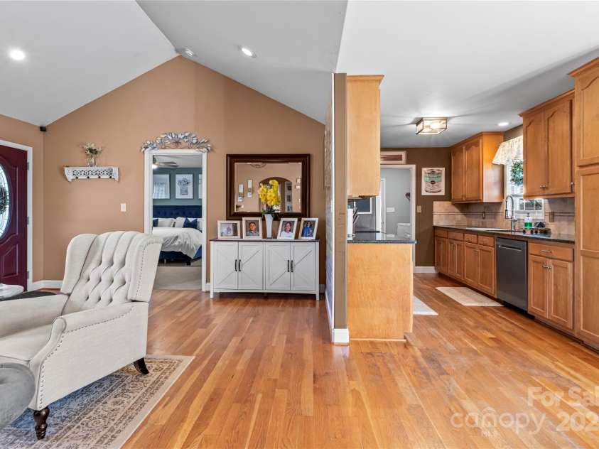 3757 Fieldhaven Court, Maiden, NC 28650.  MLS# CAR4226072, YatesRealty ID 6009. Open and spacious