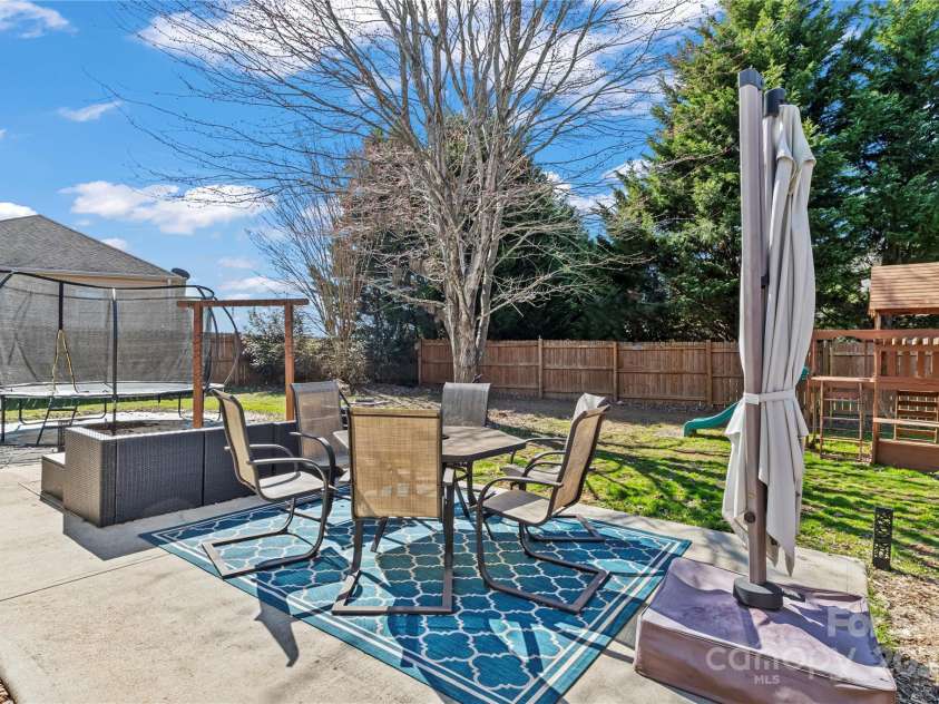 3757 Fieldhaven Court, Maiden, NC 28650.  MLS# CAR4226072, YatesRealty ID 6009. Oversize patio