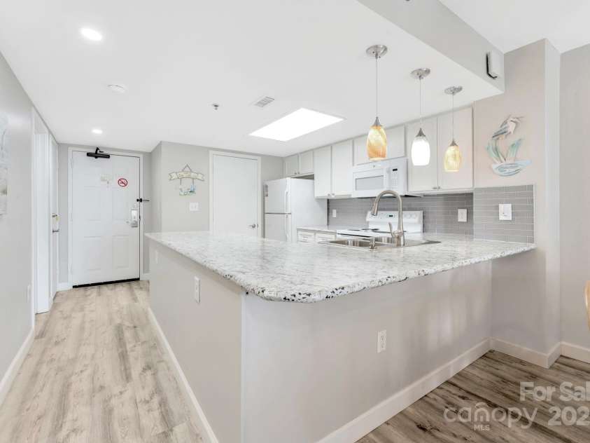 161 SeaWatch Drive, Myrtle Beach, SC 29572.  MLS# CAR4131442, YatesRealty ID 601. 