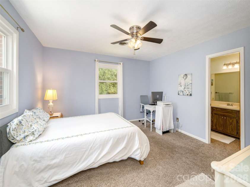103 Oakwood Place, Hendersonville, NC 28792.  MLS# CAR4363968, YatesRealty ID 6010. Primary Bedroom